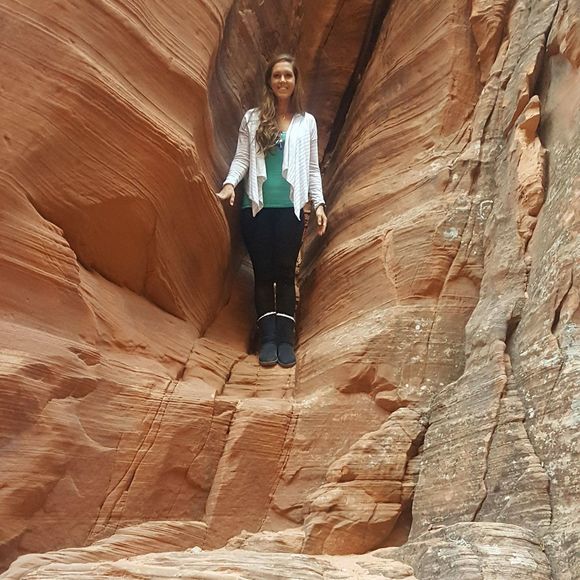 Meet your Posher, Julie - Picture 1 of 1